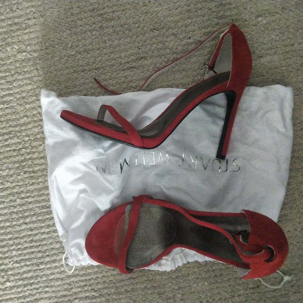 New Stuart Weitzman nudist sandals